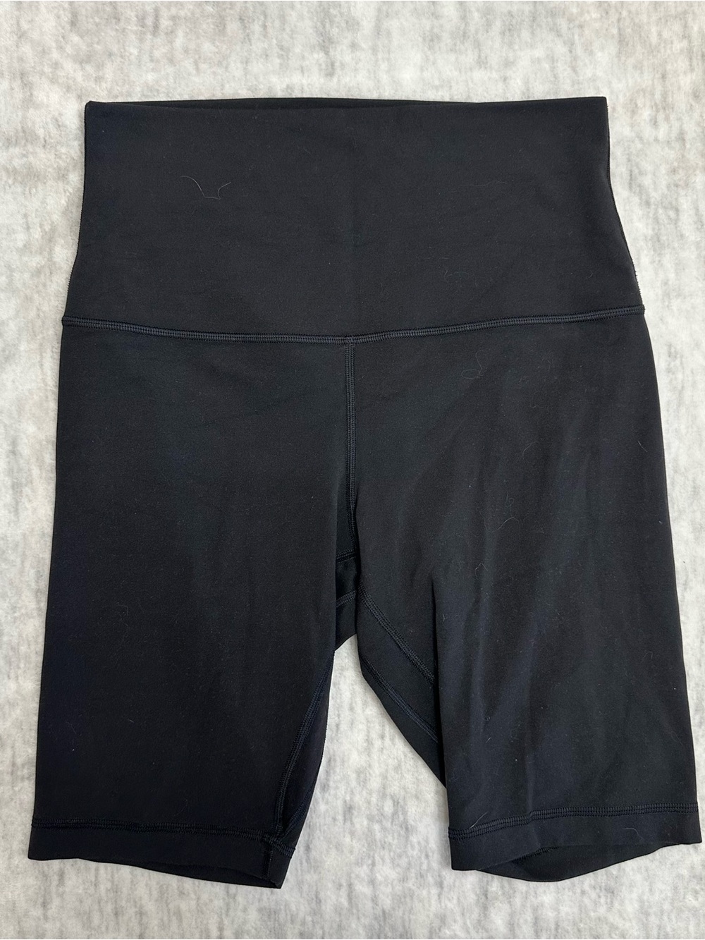Lululemon Align Super High Rise 10" Shorts - Picture 2 of 4